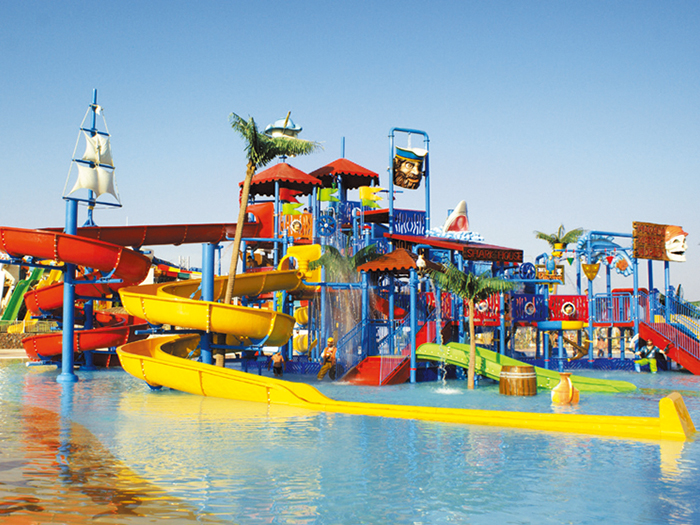 戶外水上樂園滑梯